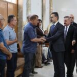 حضر السيد محافظ كركوك ريبوار طه، مجلس عزاء الفنان محمد عباس بارام ، الذي نظمه فرع كركوك لنقابة فناني كوردستان. وفي هذه المناسبة الحزينة قدم محافظ كركوك التعازي لذوي وأصدقاء الفنان الراحل وقال : إن منجزاته الفنية  ستبقى حية في وجدان الجميع.