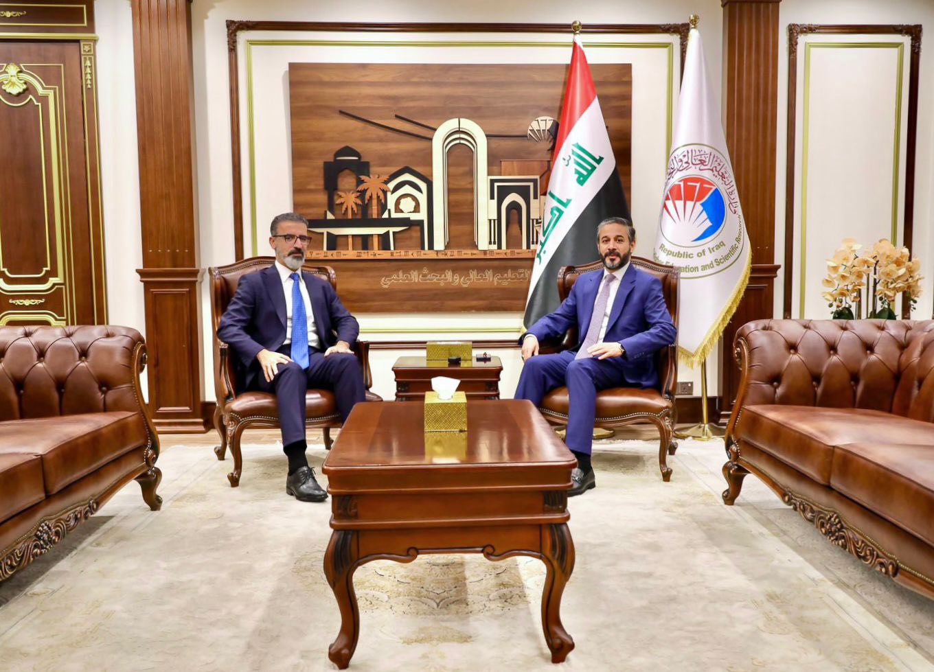 التقى السيد محافظ كركوك ريبوار طه معالي وزير التعليم العالي والبحث العلمي الدكتور نعيم العبودي.