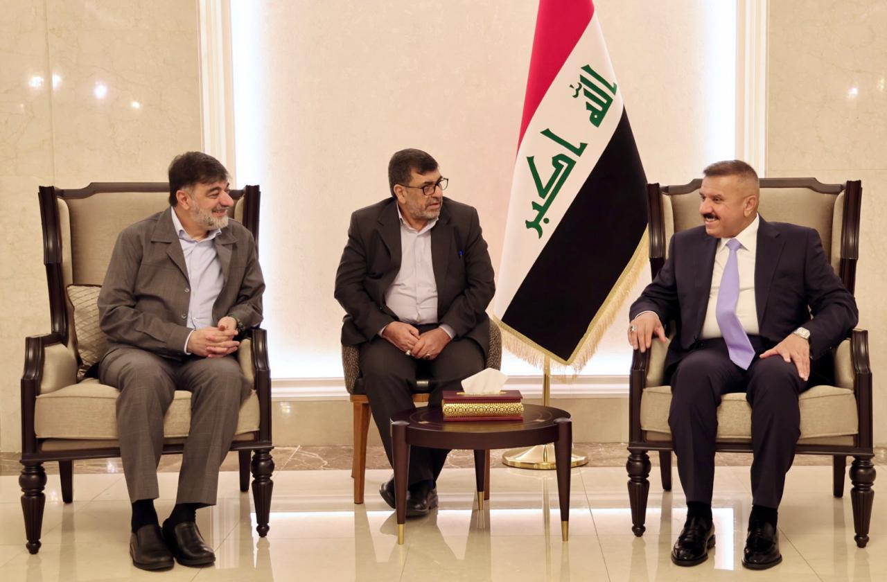 وزير الداخلية يستقبل القائد العام للشرطة الإيرانية في العاصمة بغداد