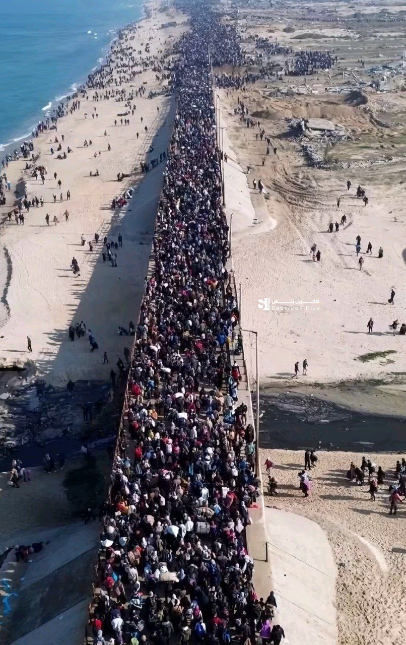 🔴الدفاع المدني في غزة: أكثر من 300 ألف مواطن وصلوا إلى مدينة غزة منذ وقف إطلاق النار.