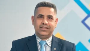 عندما يتوقف المصعد وتختنق اللحظة هادي جلو مرعي