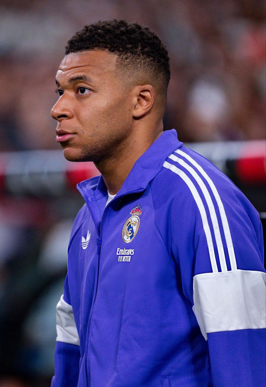 كيليان مبابي أمام ليفربول في دوري أبطال أوروبا: 3 مباريات 2 هزائم فوز وحيد هدف وحيد ضربة جزاء ضائعة